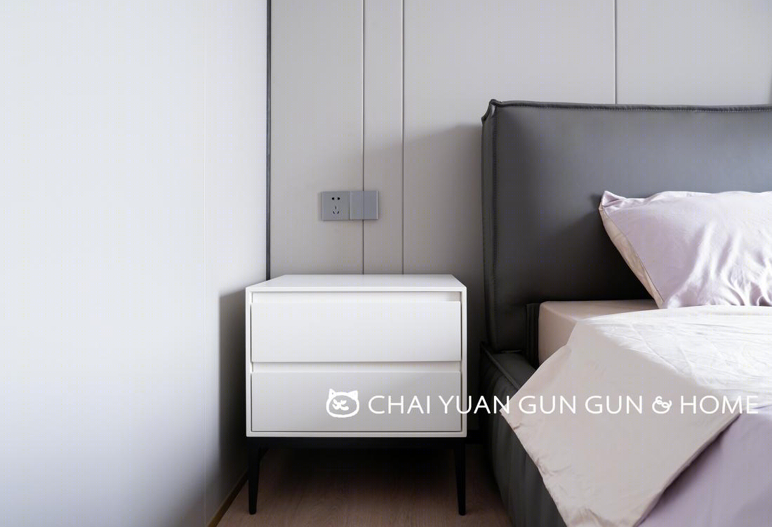 新婚夫妇的简约现代悬浮灯小屋-24