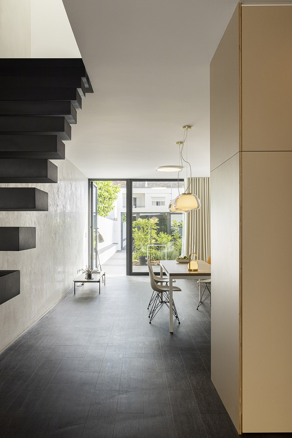 风车住宅丨葡萄牙蓬塔德尔加达丨Ivo Tavares Studio-89