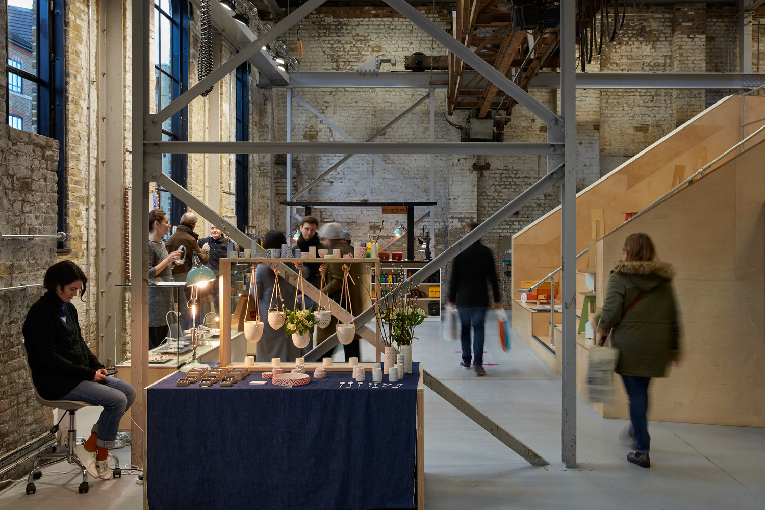 英国Forge办公室和展览建筑-30