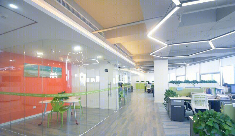 青岛思马特教育总部现代办公空间设计-11