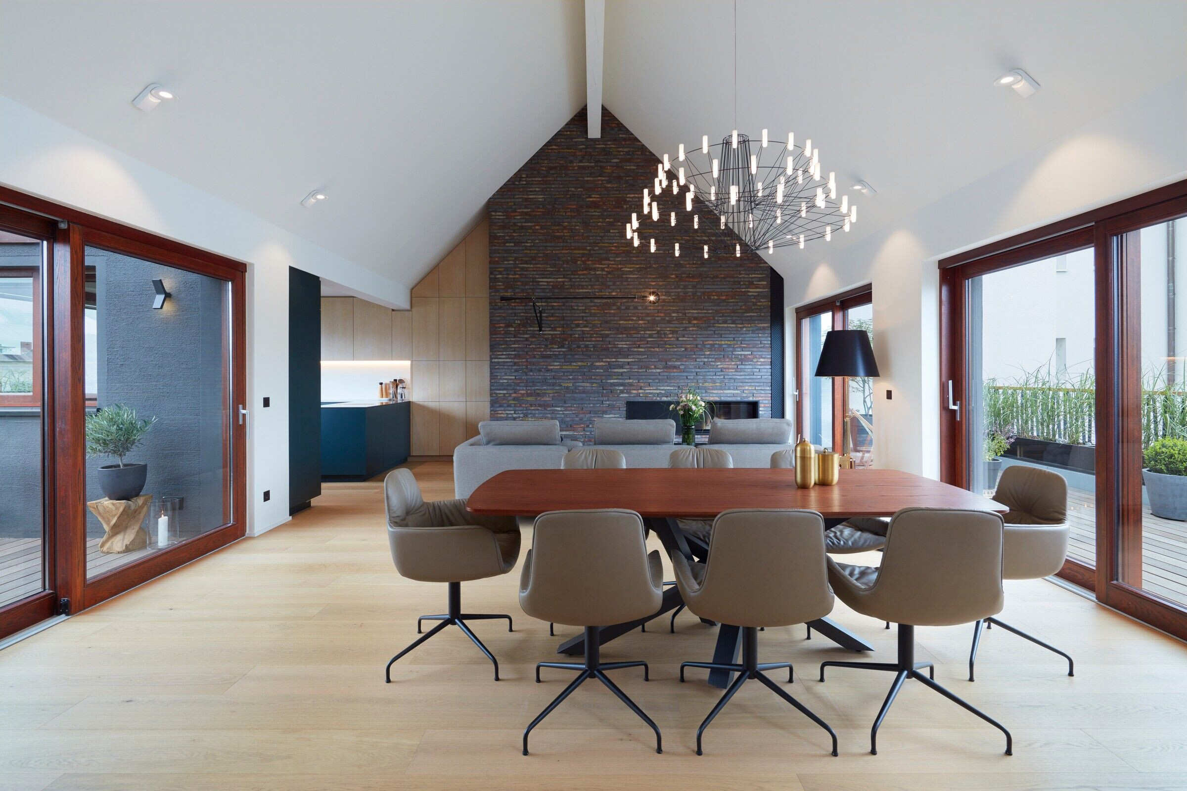 德国科隆老建筑翻新变身现代办公住宅楼丨DK Architekten-14