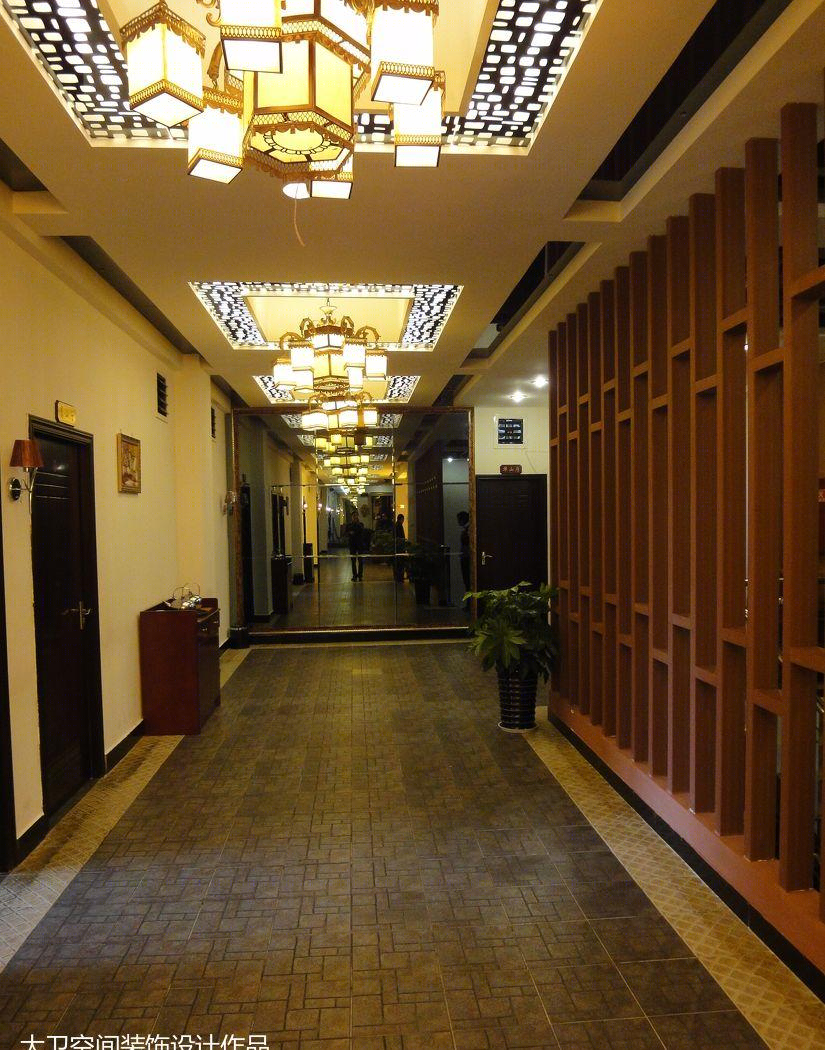 成都板栗养生鸡店——古韵金箔，精品酒店氛围的餐饮空间-12