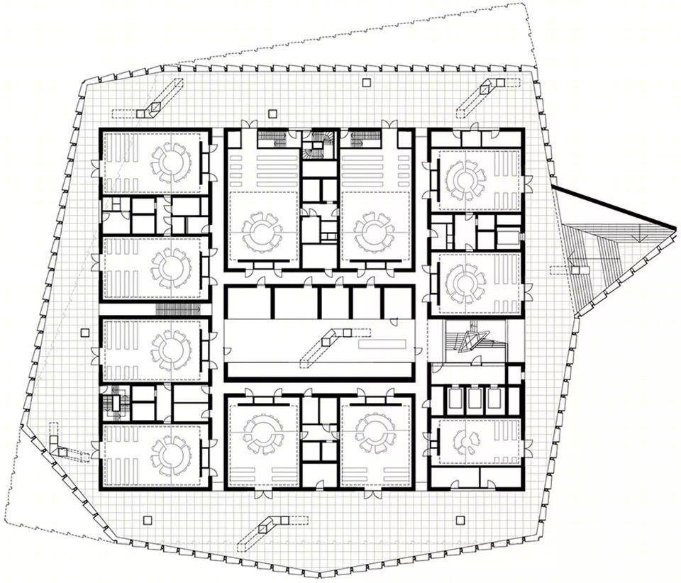 透明与连通的 Zwolle 法院大楼扩建-46