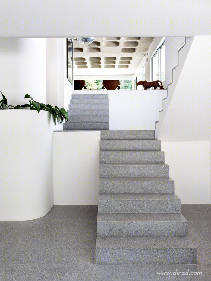 巴西 Casa M 住宅的白色建筑美学-21