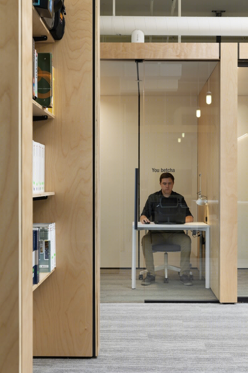 明尼阿波利斯专业服务公司办公室丨美国丨JLG Architects-17