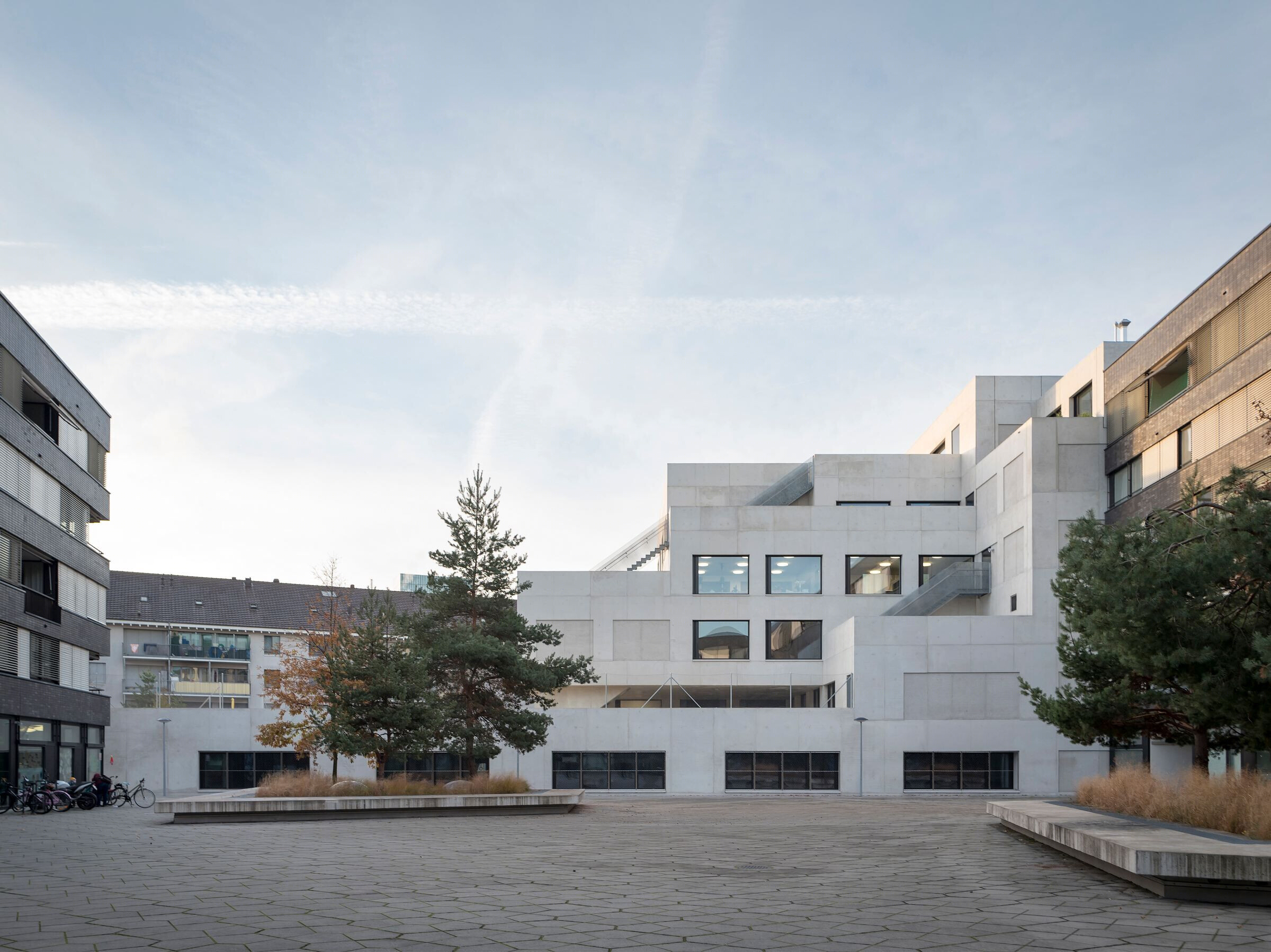 瑞士巴塞尔阶梯式学校建筑设计丨Luca Selva AG-24