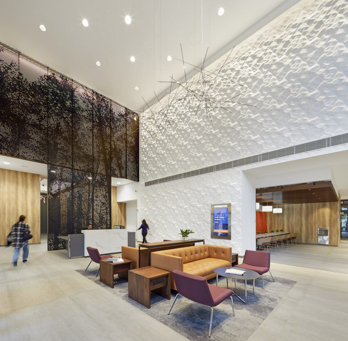 多伦多 Crown Realty 大厅变身活力空间-12