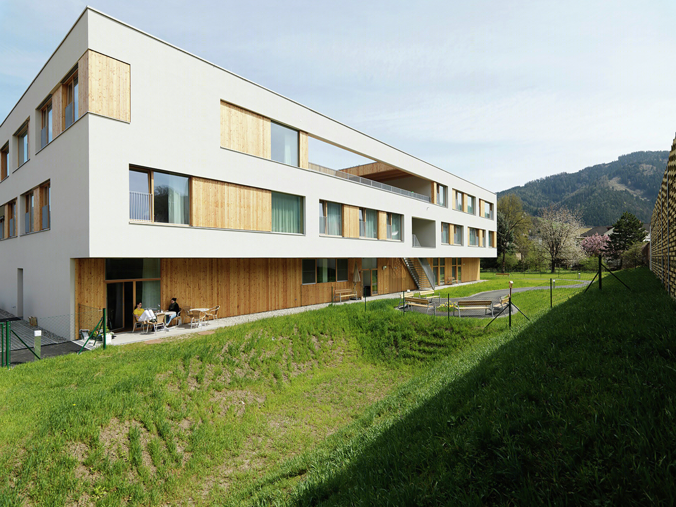 奥地利明爱护理及退休之家丨Dietger Wissounig Architekten-51
