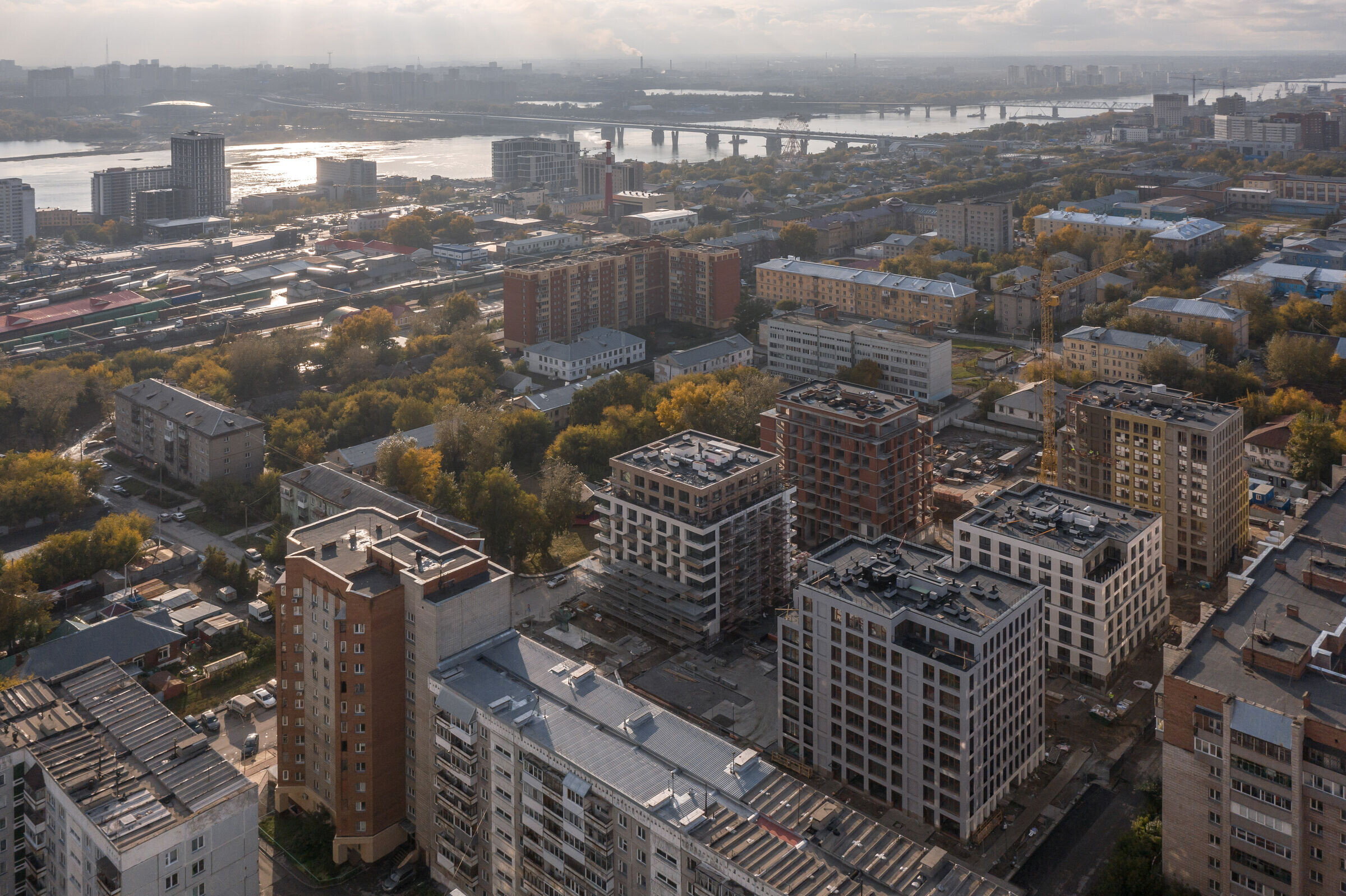 俄罗斯 Novosibirsk 市“Na Nikitina”住宅区丨Brusnika Company,DROM-18