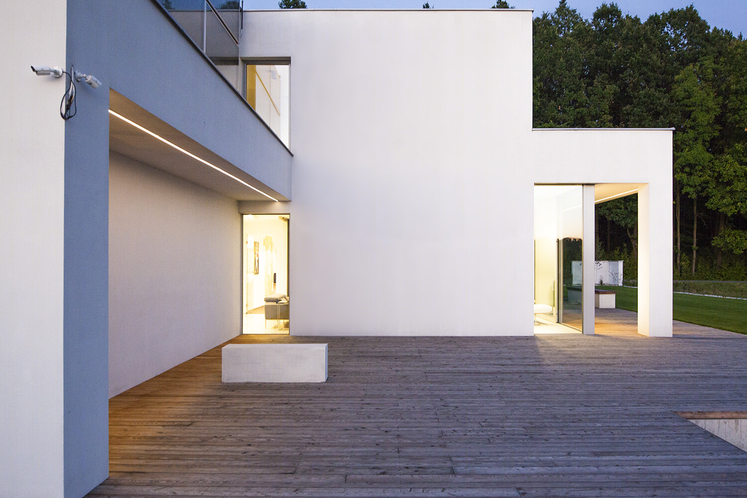 波兰 Dzikowiec 可持续别墅设计-17