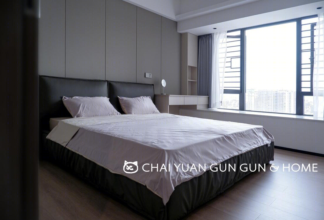 新婚夫妇的简约现代悬浮灯小屋-26