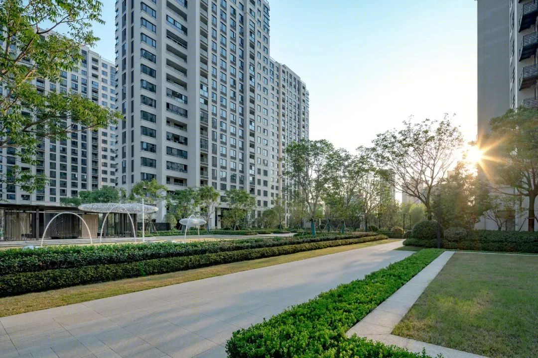 绿都•东澜府 | 现代景观设计的人居典范-39