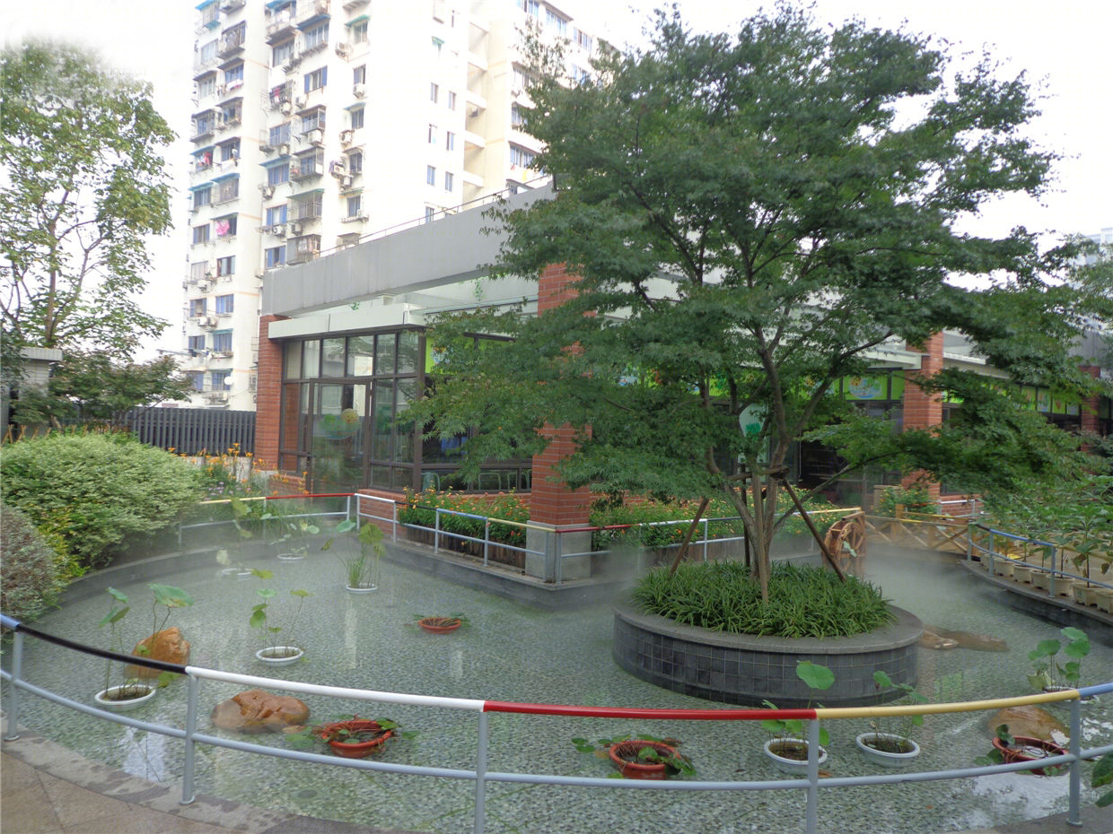 金虹桥国际中心屋顶花园景观-22