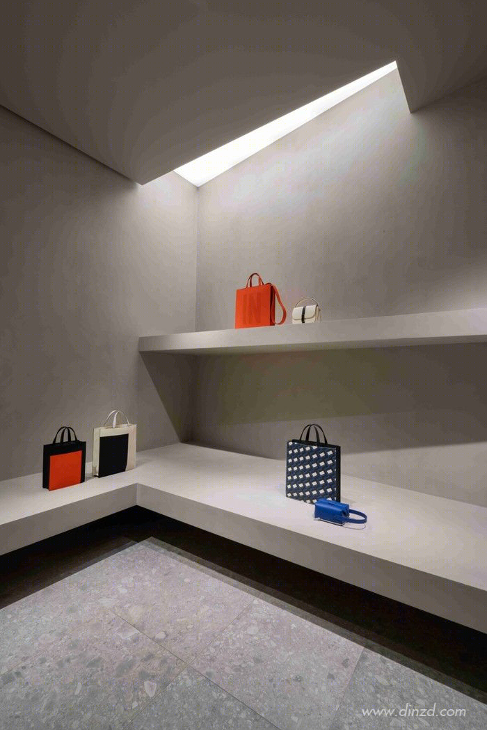 极简大师 John Pawson 打造 Valextra 米兰旗舰店空间艺术-43