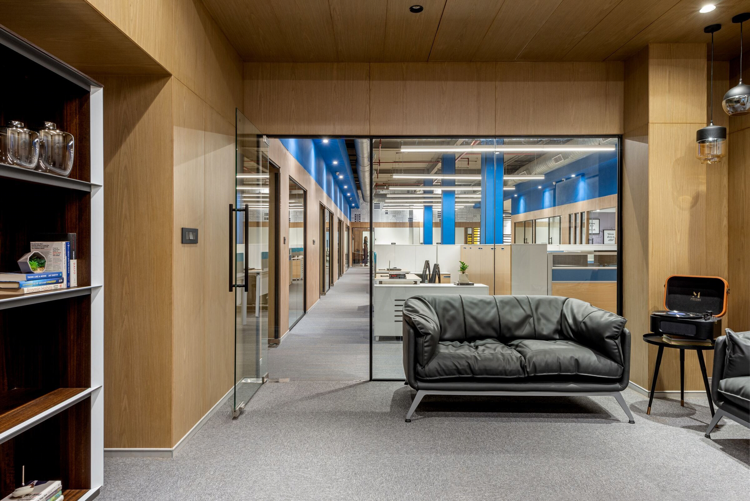 DTC Group 现代办公室设计丨印度加尔各答丨VCJ Designs-15