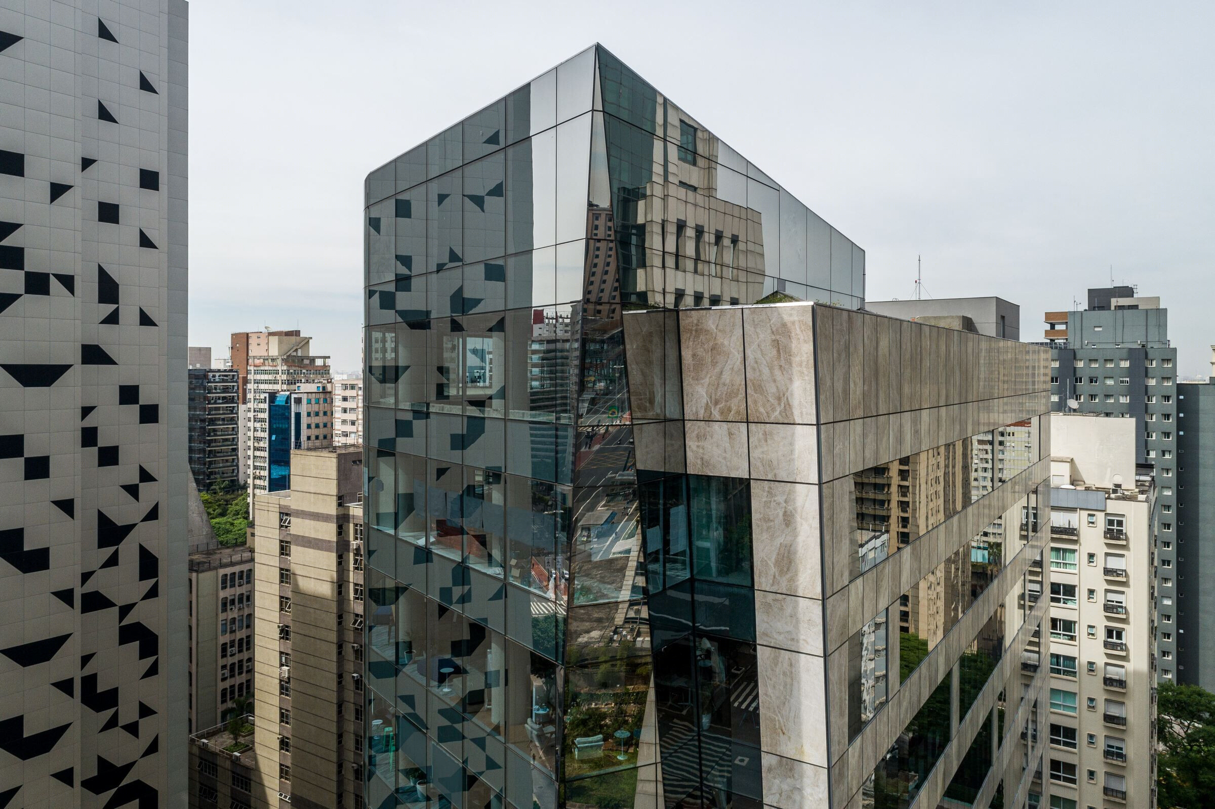 巴西圣保罗 Safra Paulista 办公建筑丨aflalo,gasperini arquitetos-13