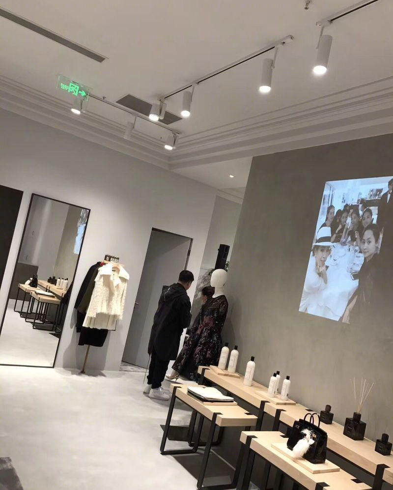 CHASE 时装品牌店-8