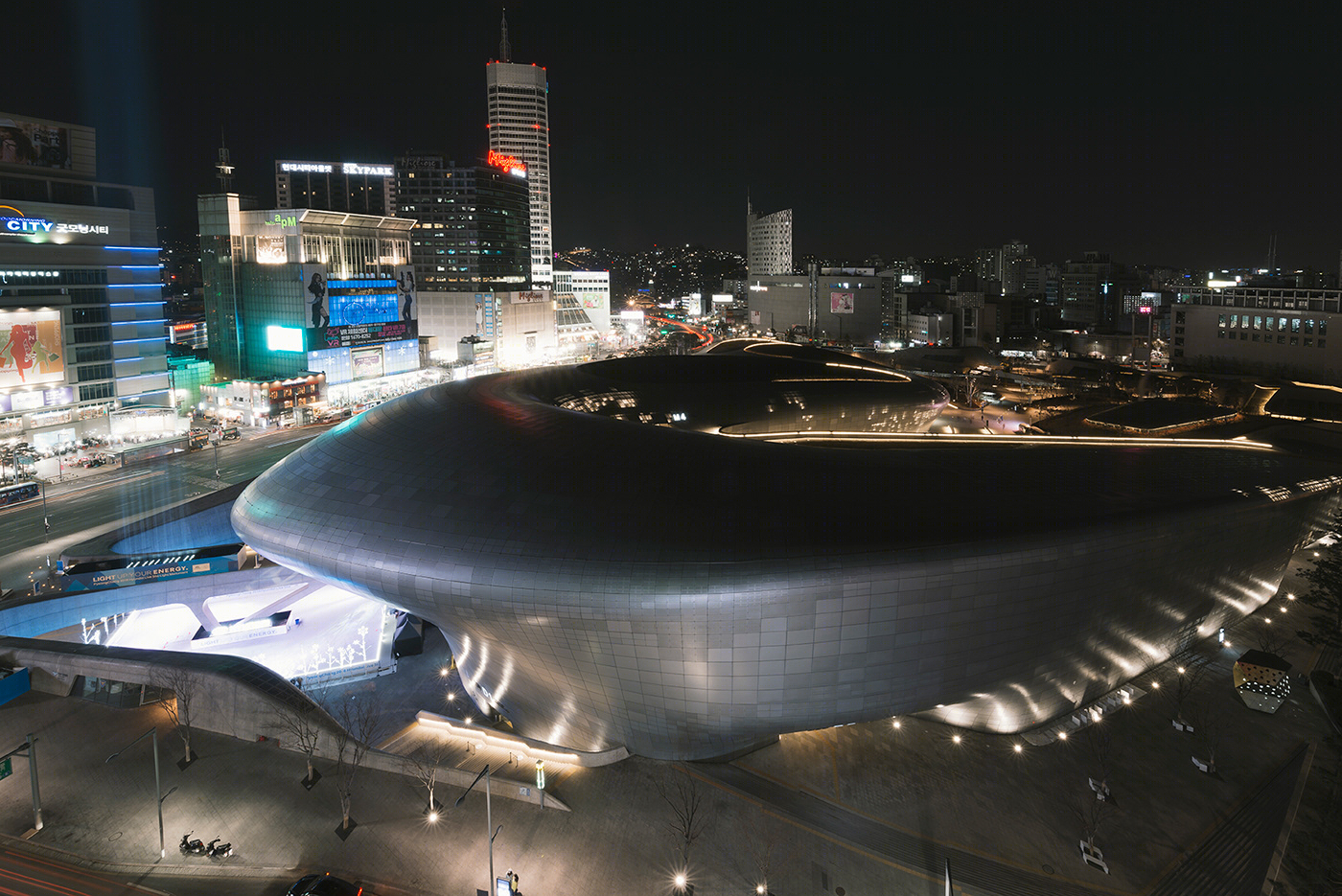 东大门设计广场丨韩国首尔丨Zaha Hadid Architects-9