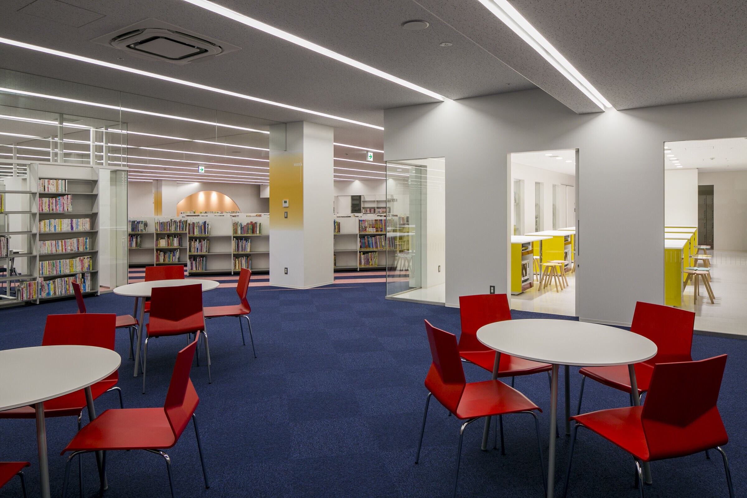 玉野市图书馆与社区学习中心 · 海上之盒丨日本丨MIKAMI Architects-35