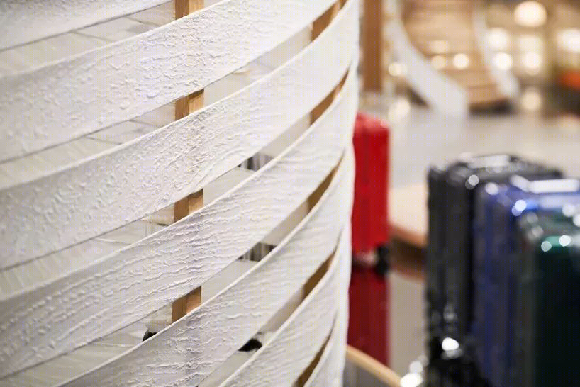 东京银座 RIMOWA 旗舰店 | 禅意风格与现代设计融合-20