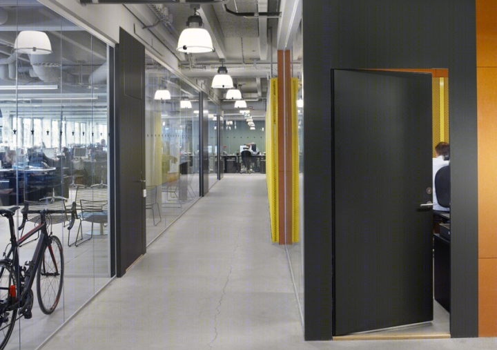 瑞典 Ryska Posten 物流公司办公室——混凝土中的趣味空间-28