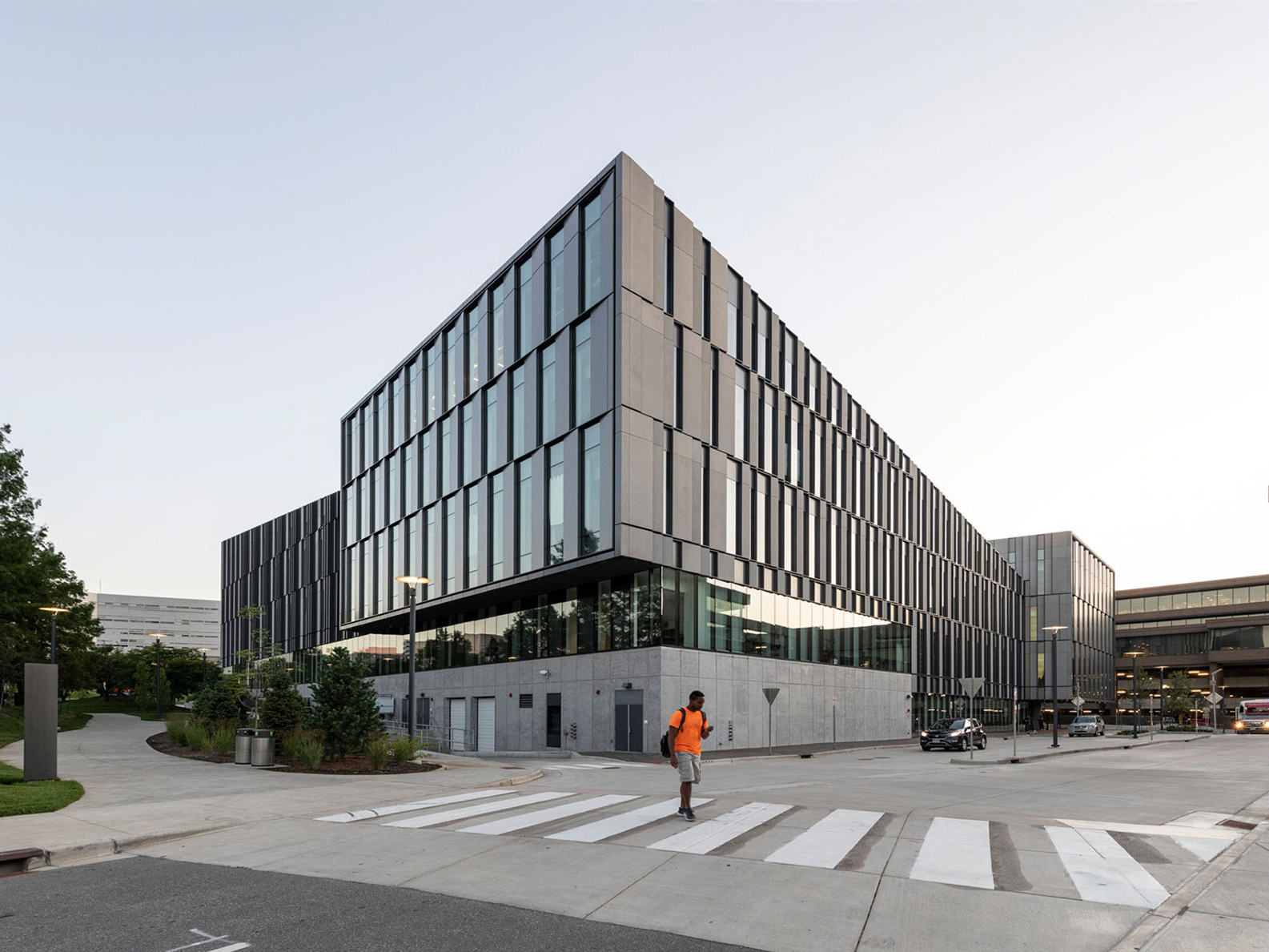 美国林德纳商学院-3