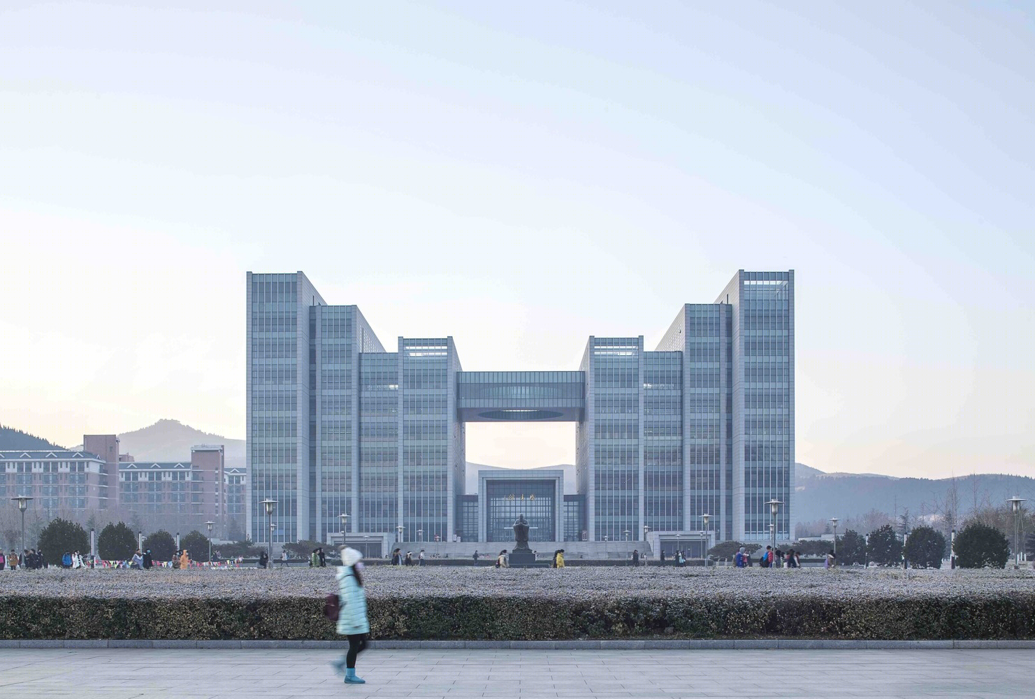 山东师范大学长清校区图书馆-13