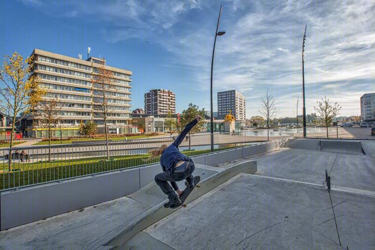 荷兰 Emmen 市政厅广场翻新，打造都市新绿洲-16