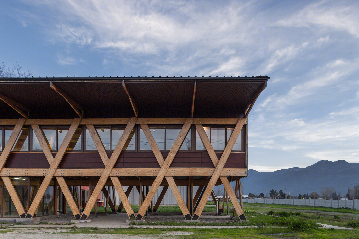 智利 Licanray 公司蜂蜜出口工作室丨DX Arquitectos,DEL SANTE Arquitectos-22