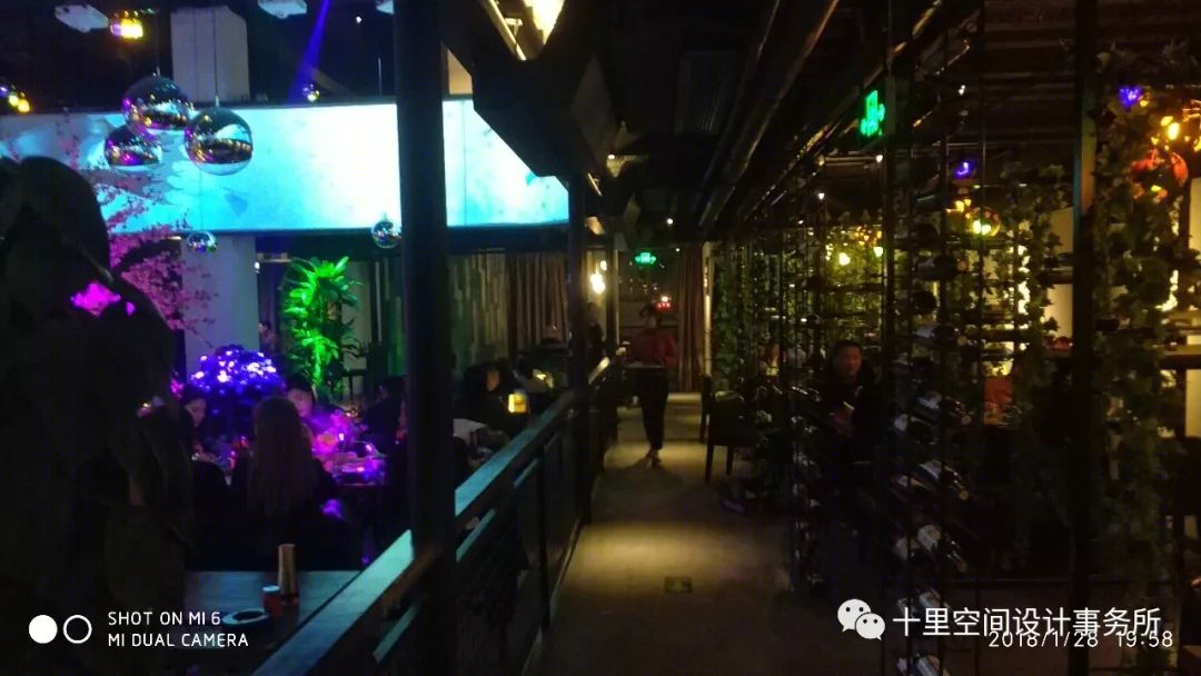冯江国打造的新华书店同幢 4 楼 3D 餐厅设计-25