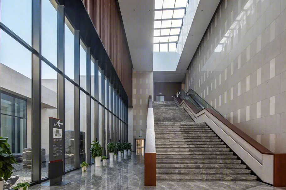 南京江北新区红色广场丨中国南京丨朱渊(东南大学建筑学院)等-24