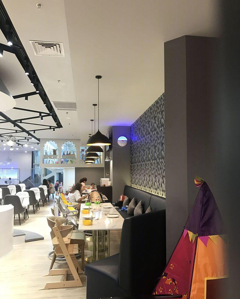 FREEMOM-23