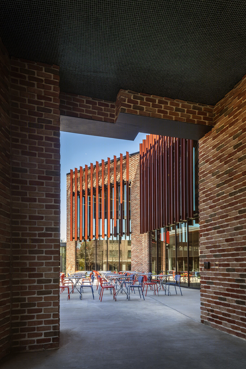 Sid Richardson 学院 | 美国休斯顿现代主义学生宿舍设计典范-43