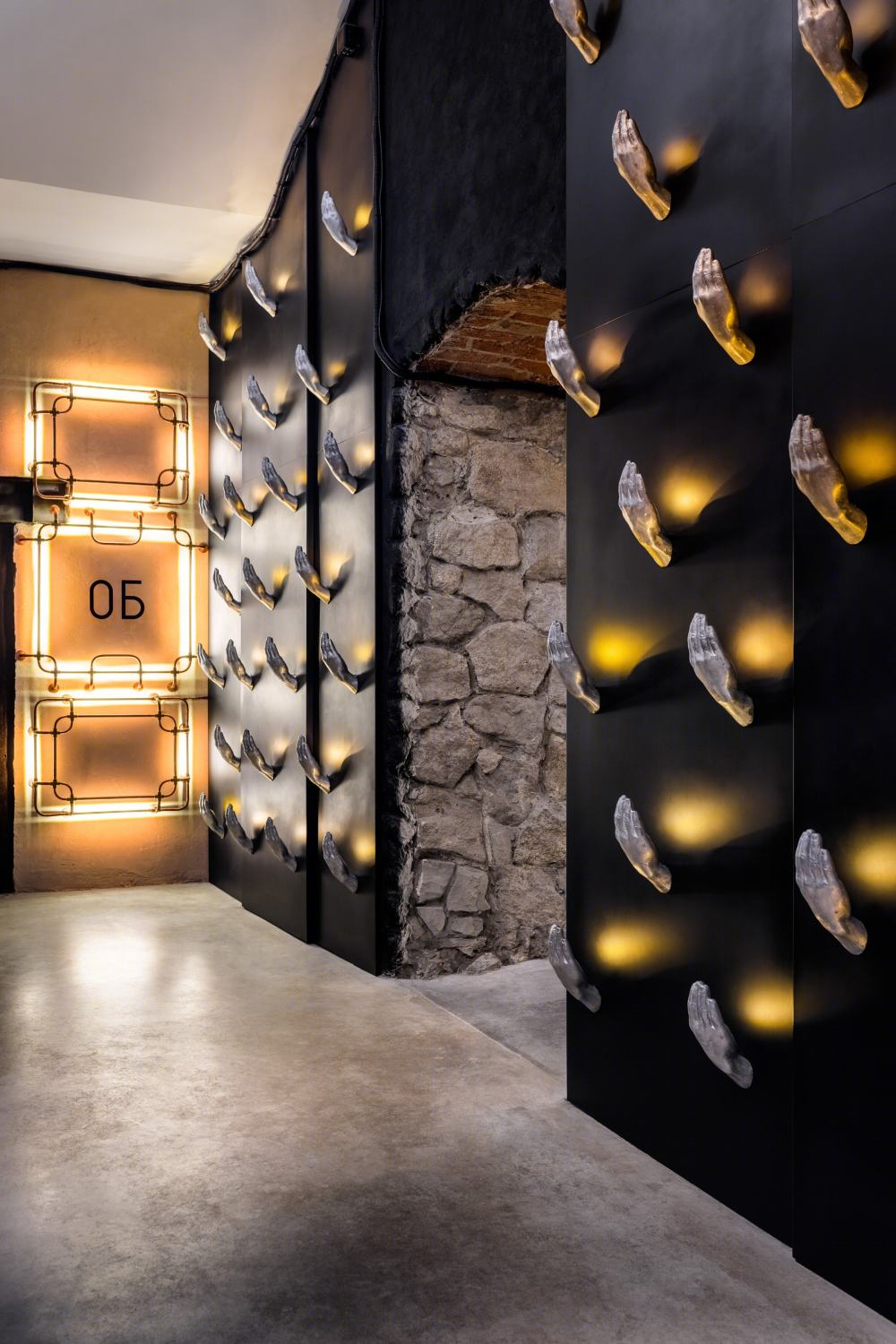 乌克兰 Lviv 美食艺术空间丨loft buro-22