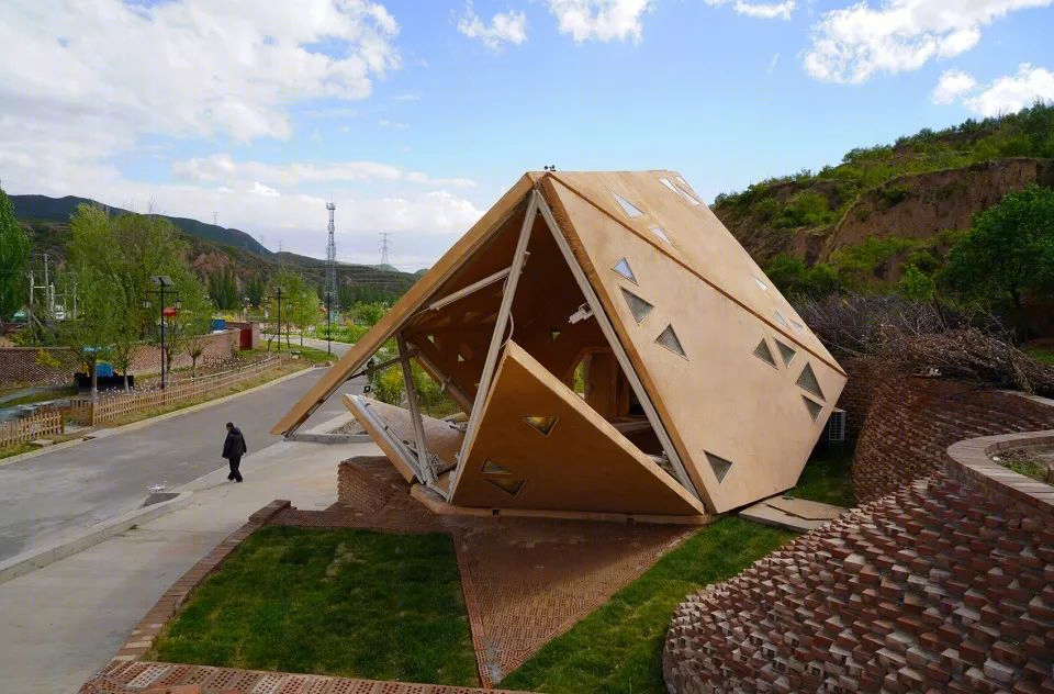 智能互动的绿色冬奥旅游接待小屋-18