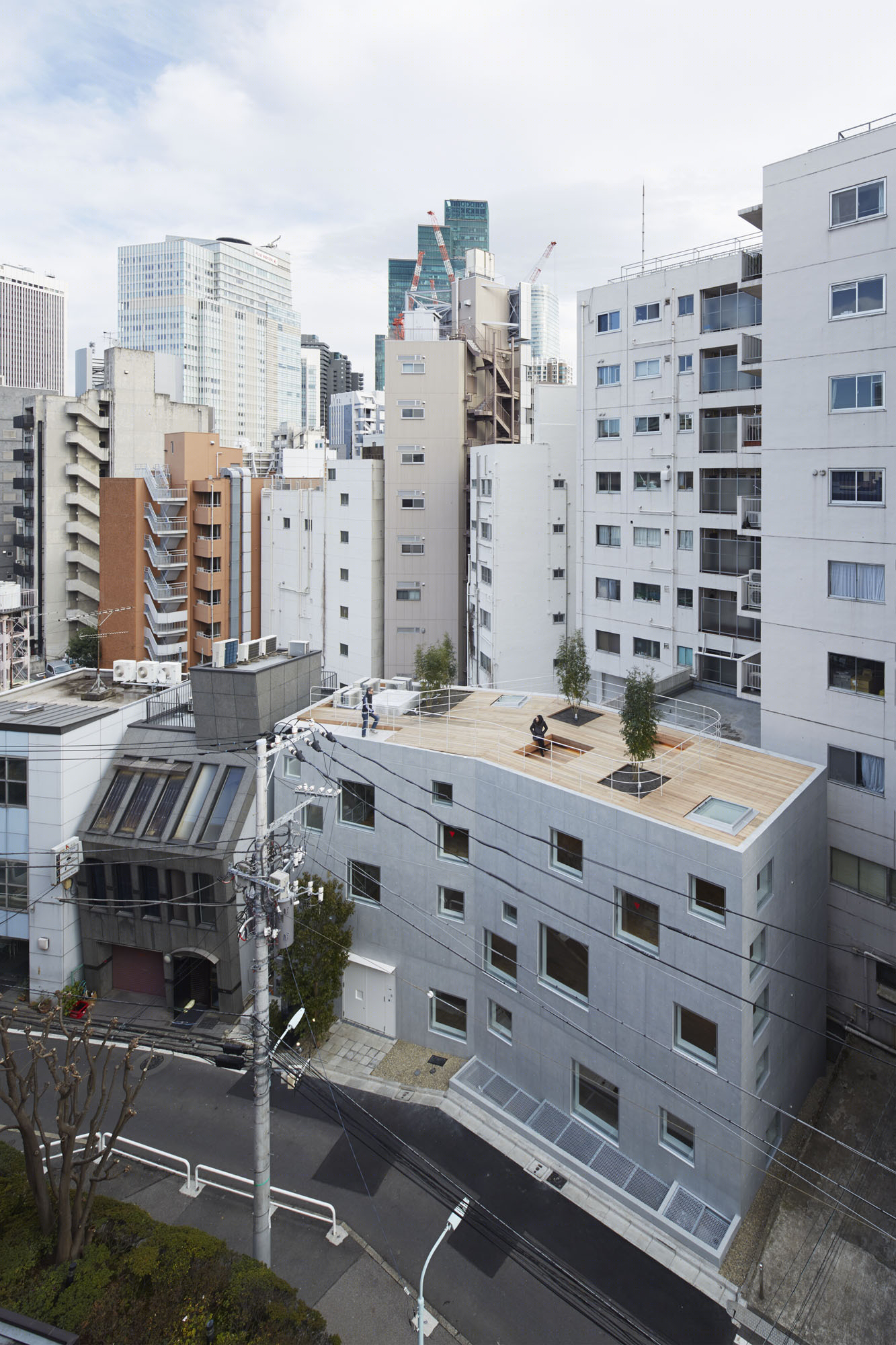 Florian Busch Architects丨办公建筑丨日本东京R4办公楼-15