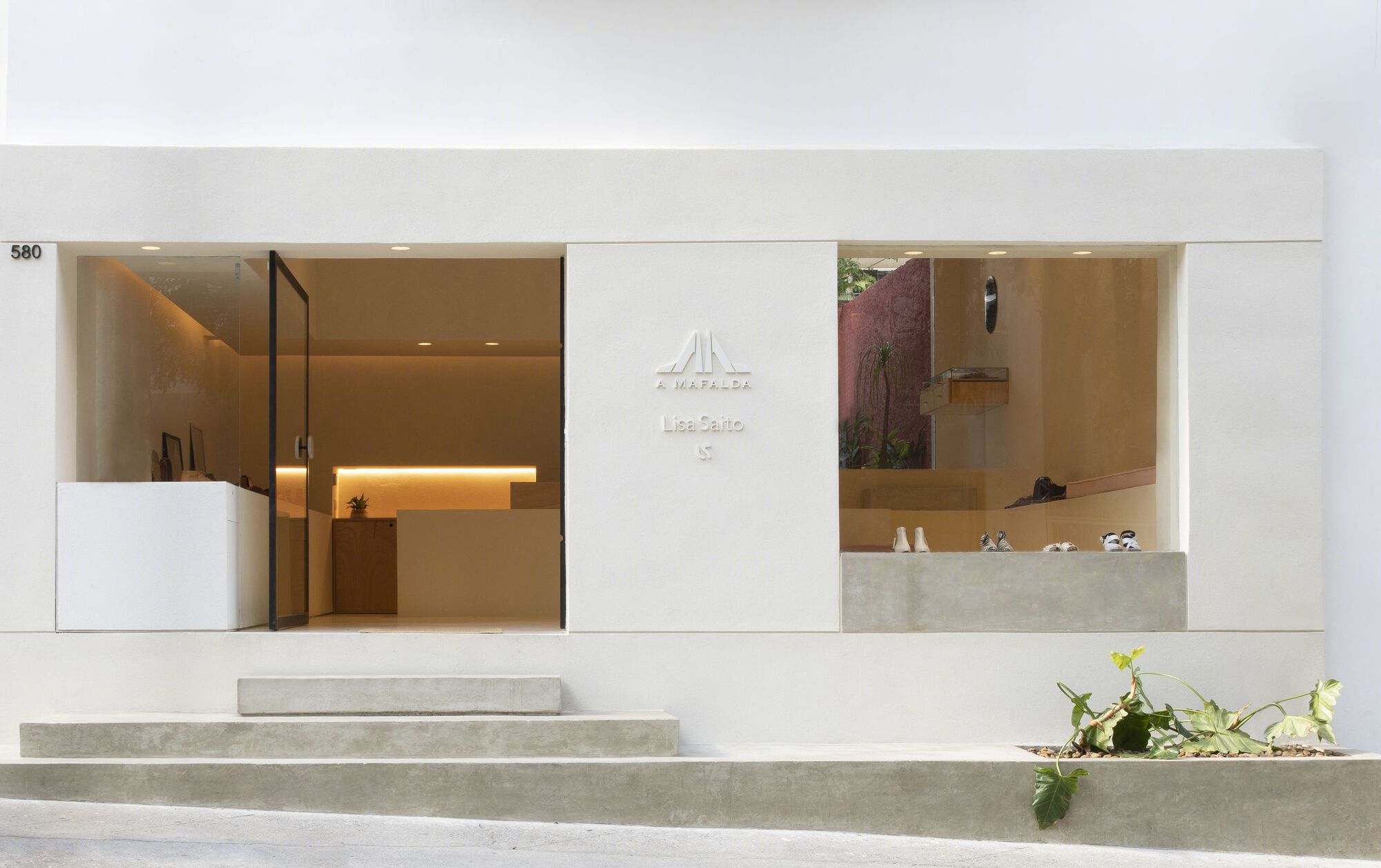 融贯环境的鞋店设计丨AR Arquitetos-10