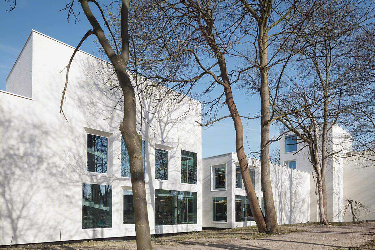 比利时梅赫伦办公楼丨Wil-Ma Architectenbureau-18