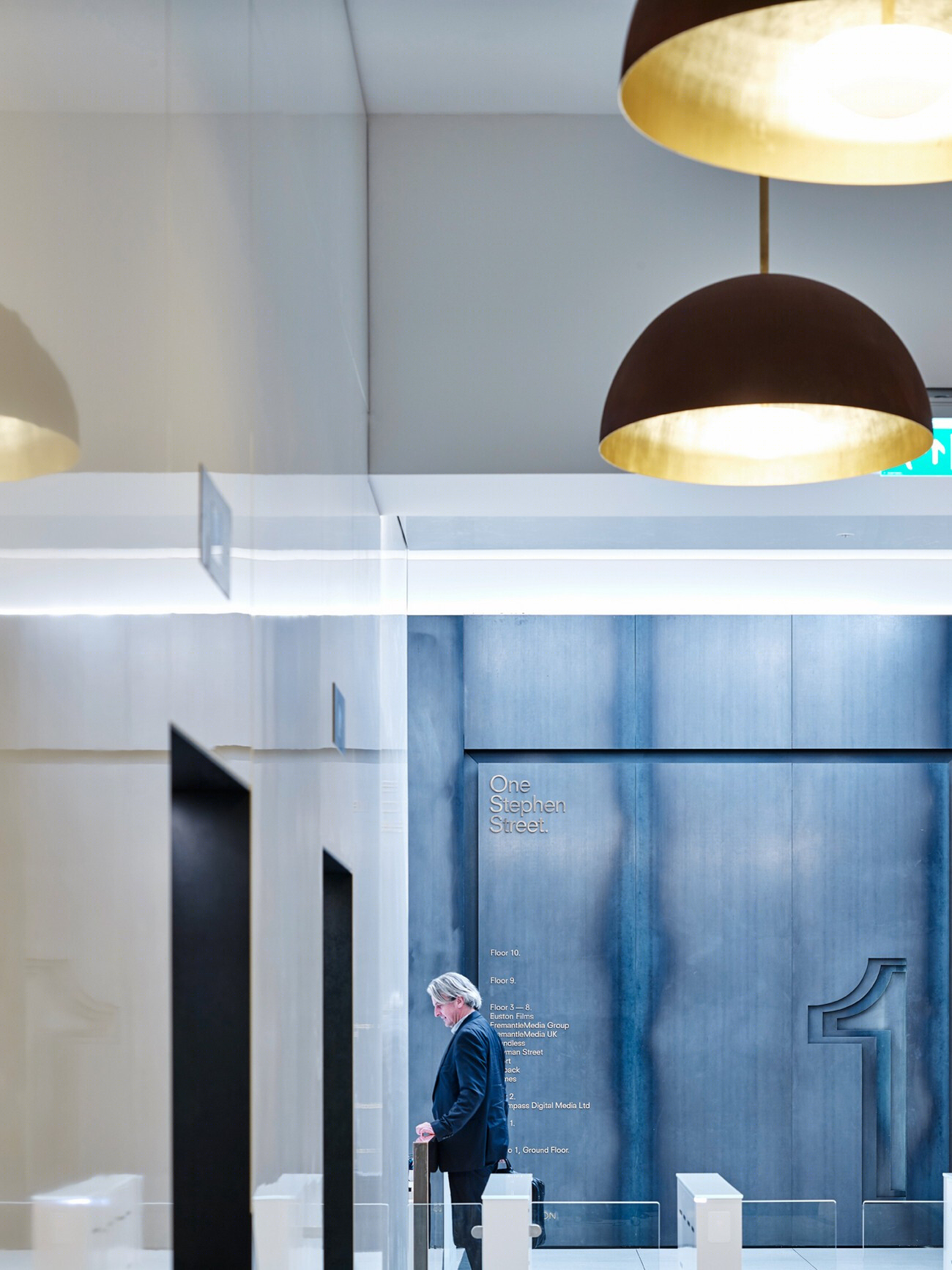 Stephen 街 EMI 总部改造 | 颠覆传统的“刀片”设计-14