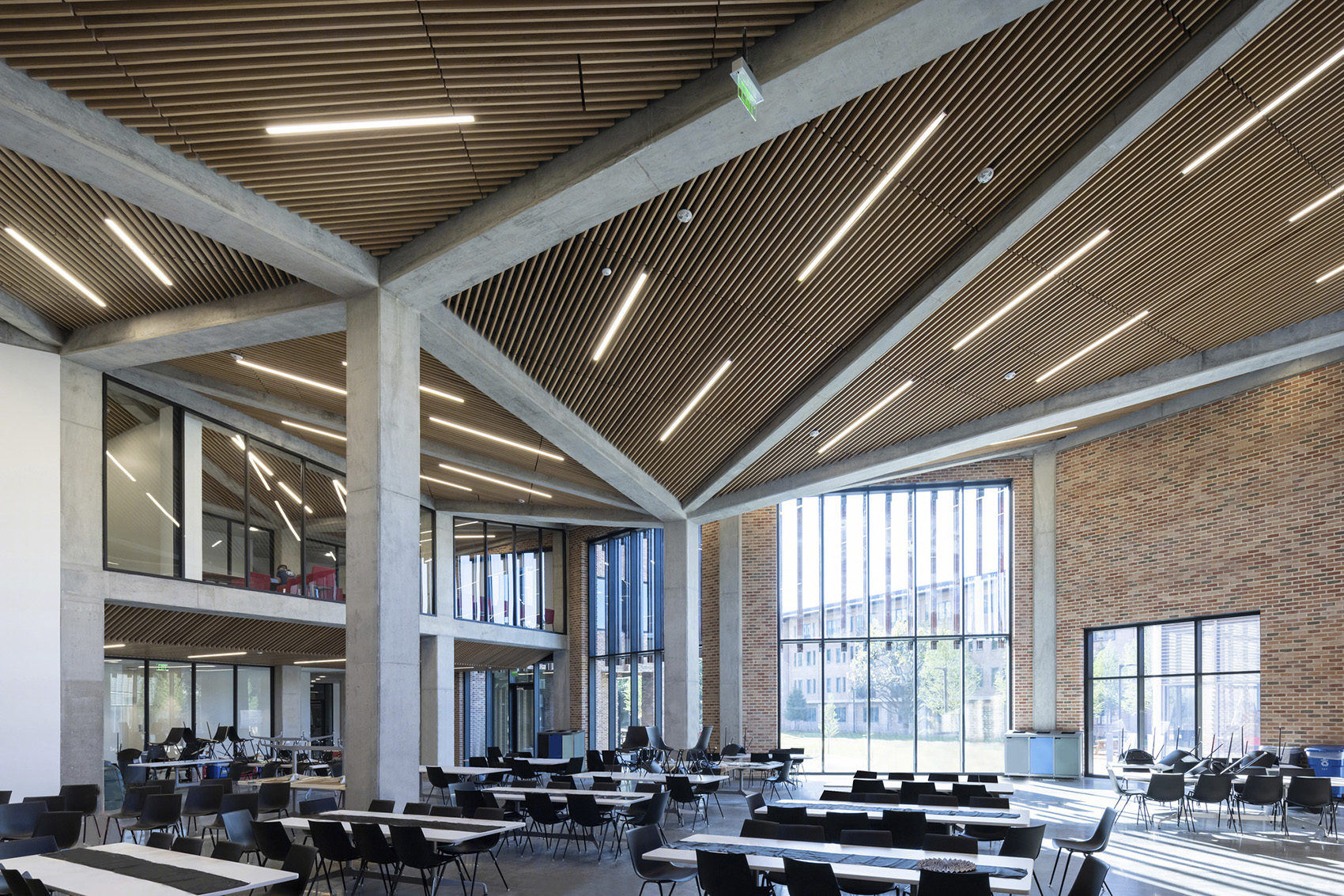 Sid Richardson 学院 | 美国休斯顿现代主义学生宿舍设计典范-53