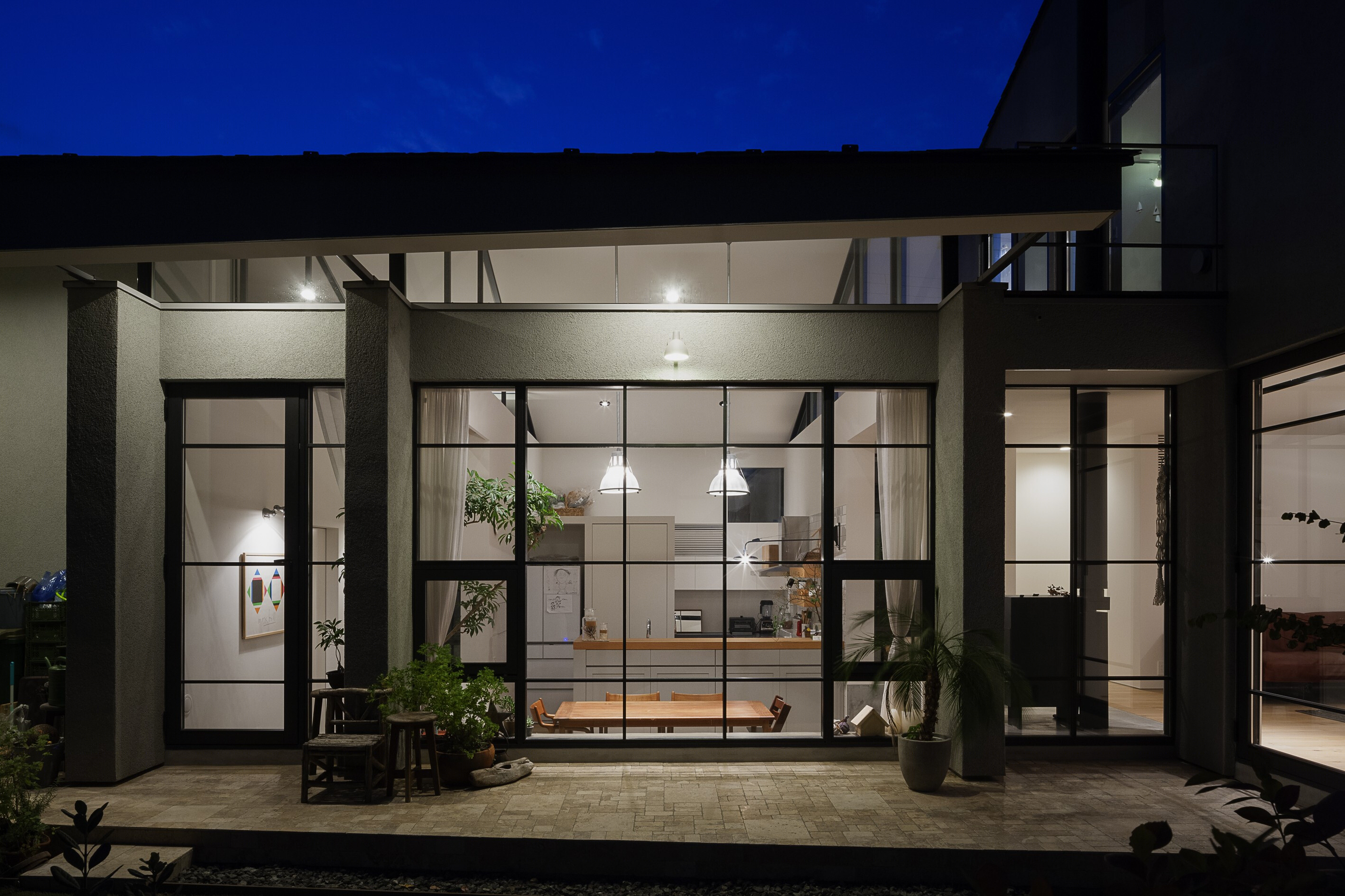 日本茨城县木质小屋住宅,与自然相融的设计-15