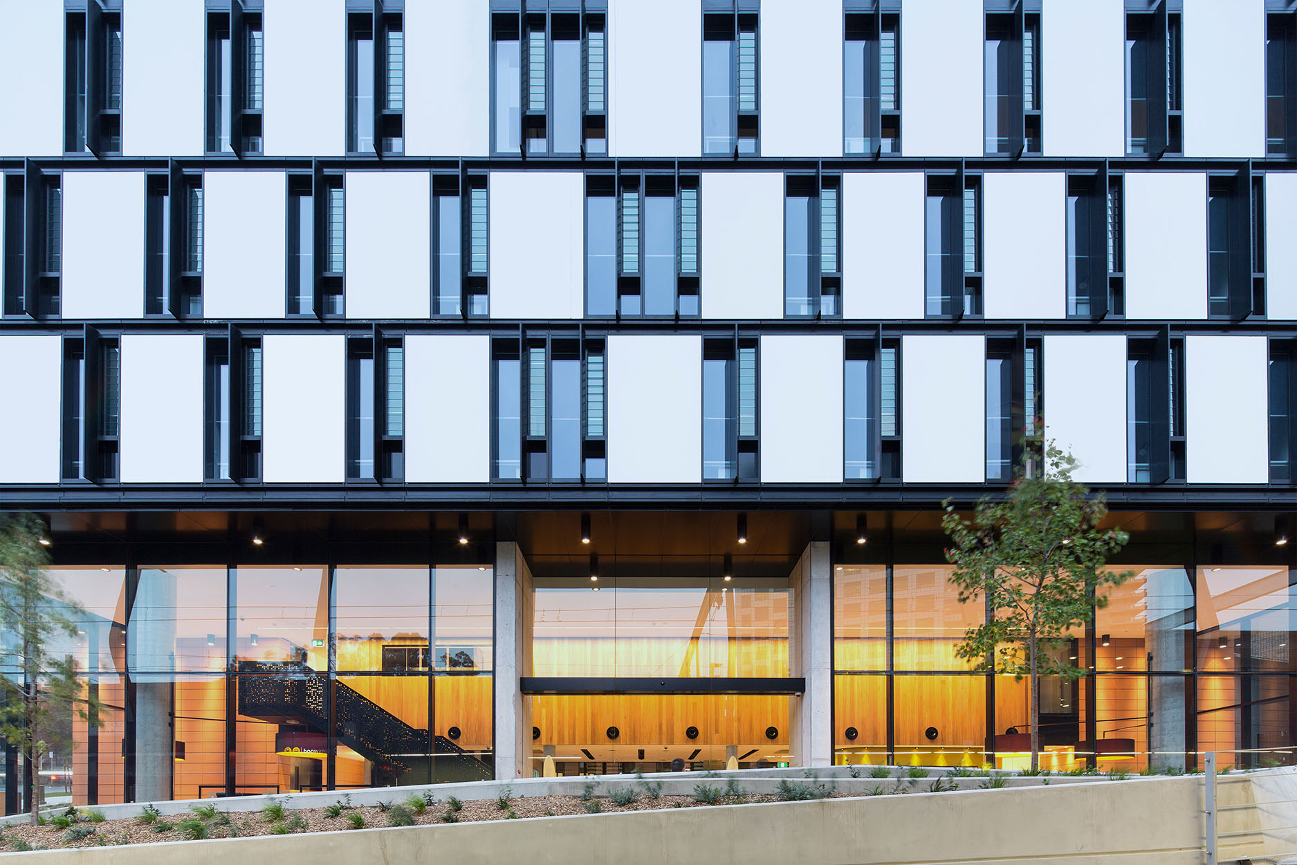 Iglu Chatswood, Chatswood Bates Smart-6