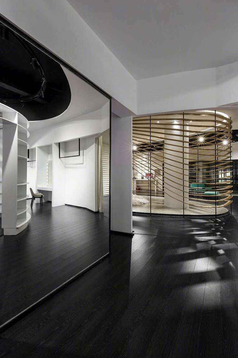 FORUS VISION 婚纱店-15