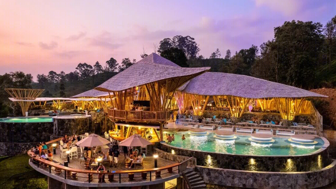 竹构山间海滩俱乐部丨斯里兰卡丨Penjor Bali Mandiri-18