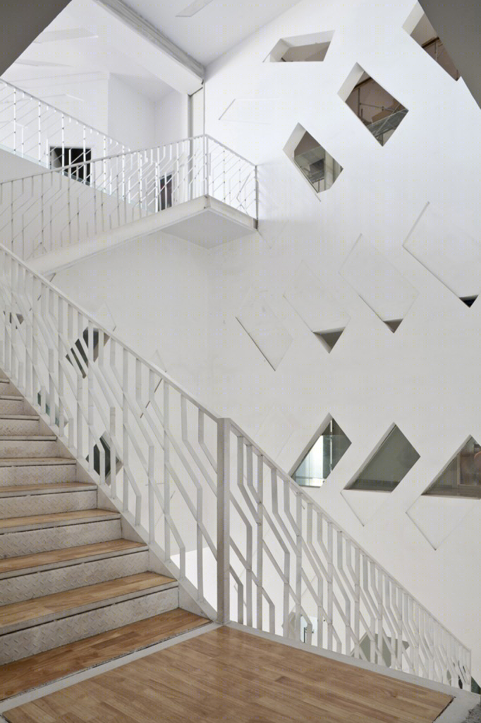 威海 Hiland•名座——自然通风的绿色商业建筑-25