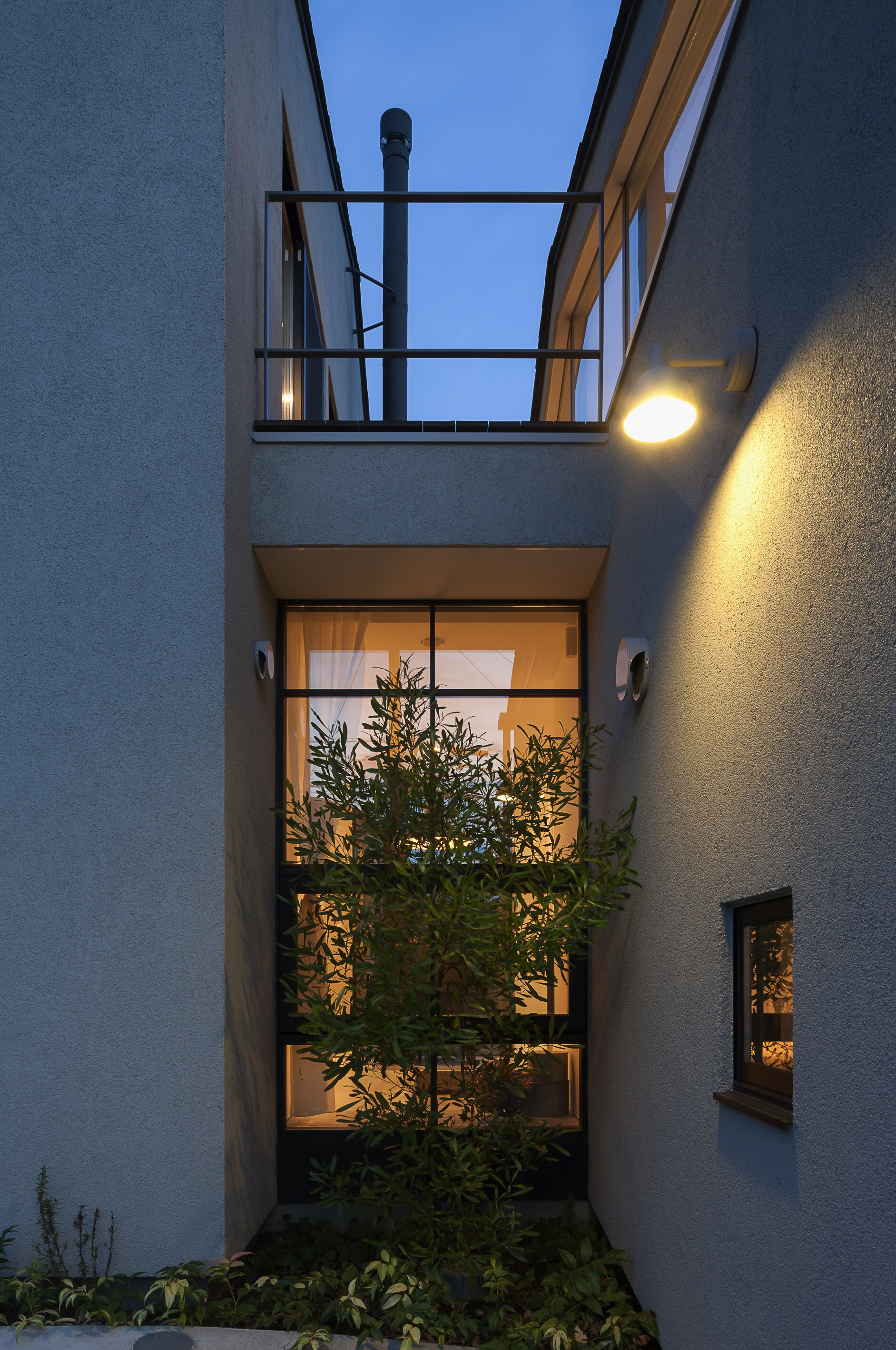 日本茨城县木质小屋住宅，与自然相融的设计-16