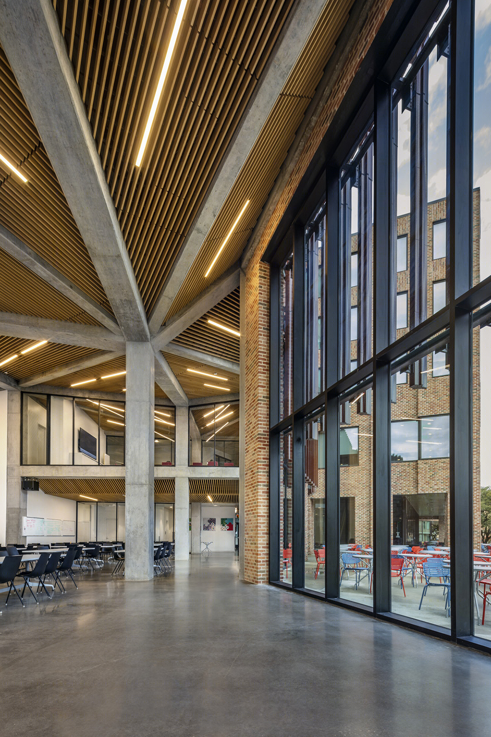 Sid Richardson 学院 | 美国休斯顿现代主义学生宿舍设计典范-58