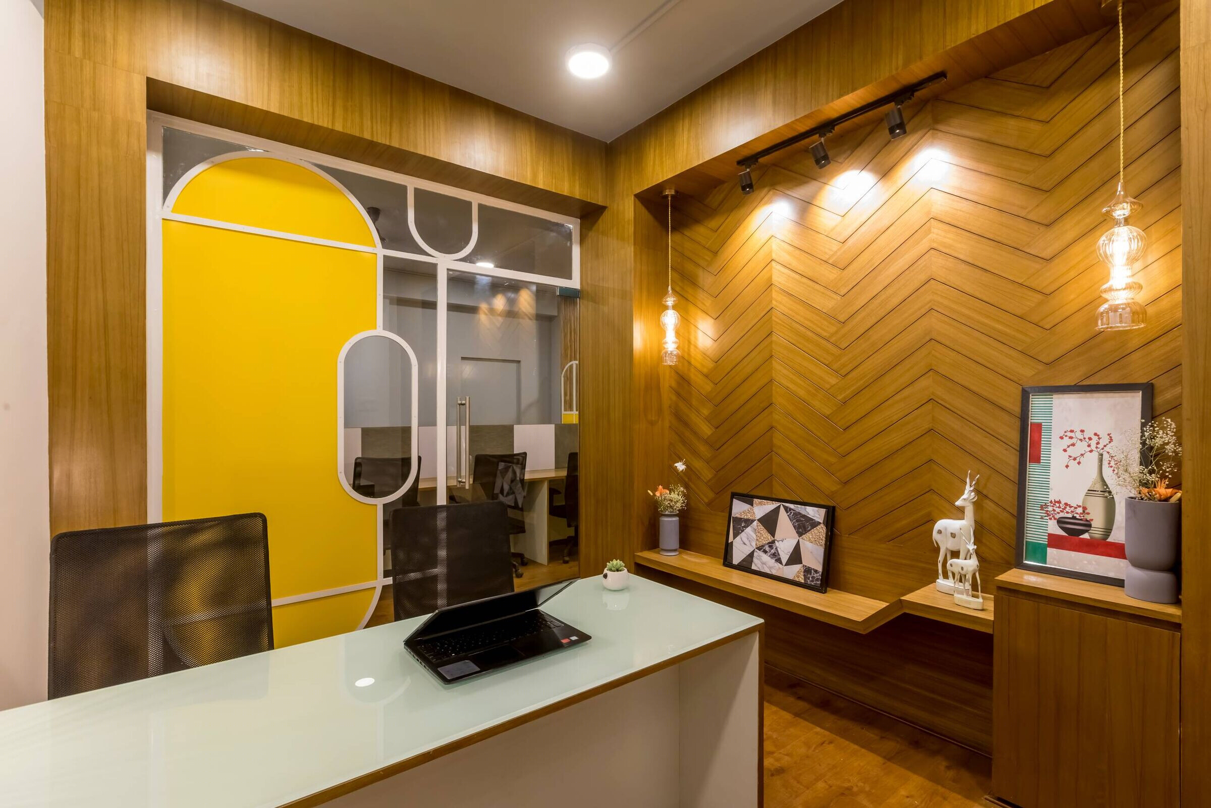 活力黄 · Bhavana Interiors 办公室设计丨印度班加罗尔丨Studio Atiniv-34