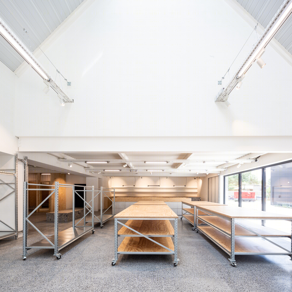 法国 Carhartt Wip 综合大楼丨Craft Architecture-19