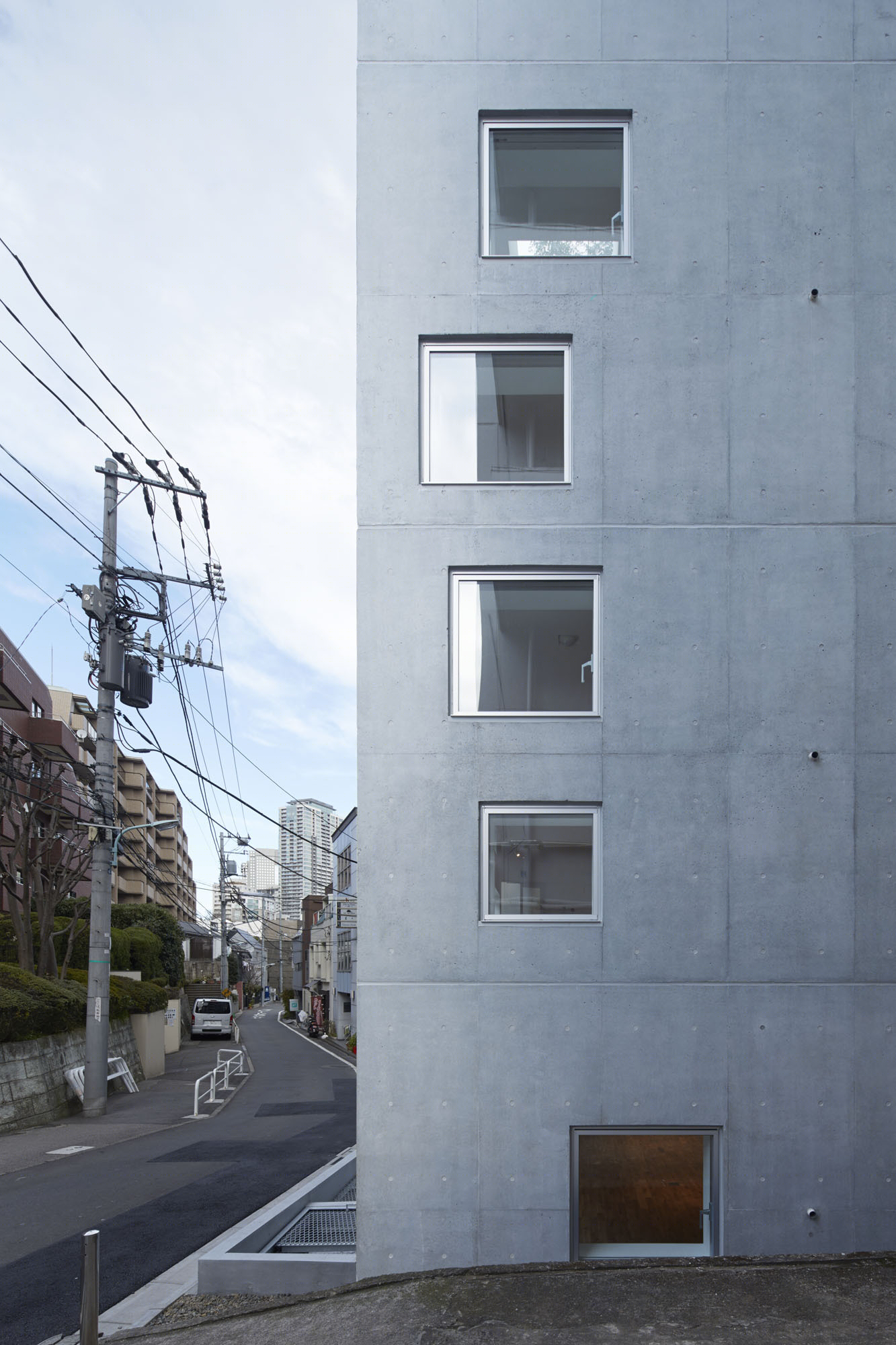 Florian Busch Architects丨办公建筑丨日本东京R4办公楼-18